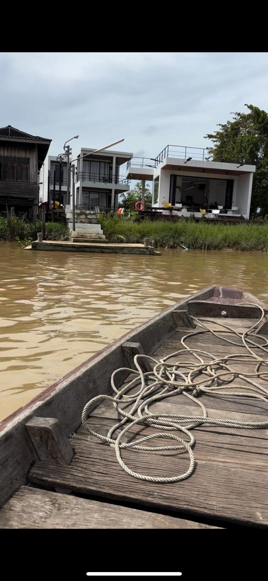 The Episode Boutique Hotel Surat Thani Buitenkant foto